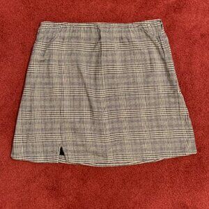 NWT American Eagle Mini Skirt (Womens M)